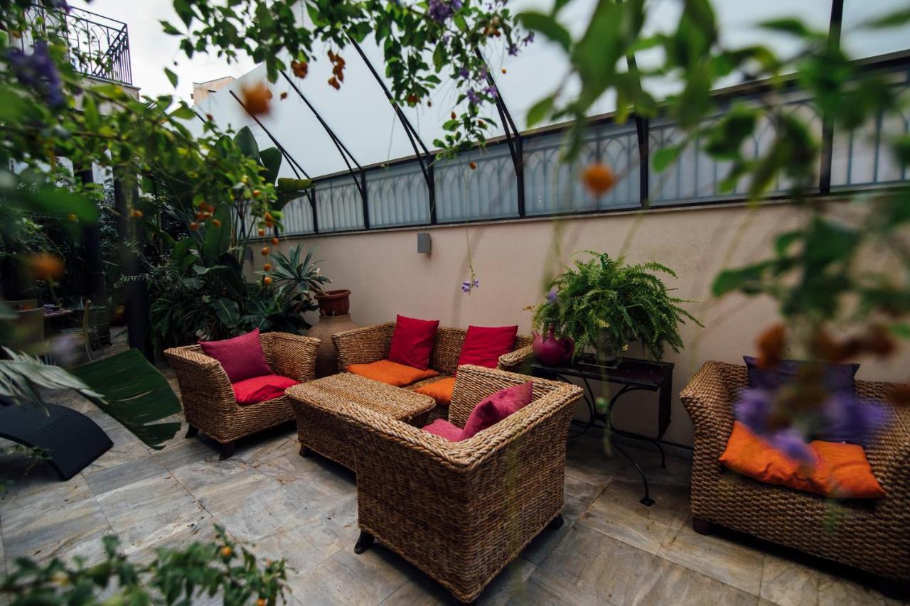 Atmosfere Puniche B&B Palermo Bagian luar foto